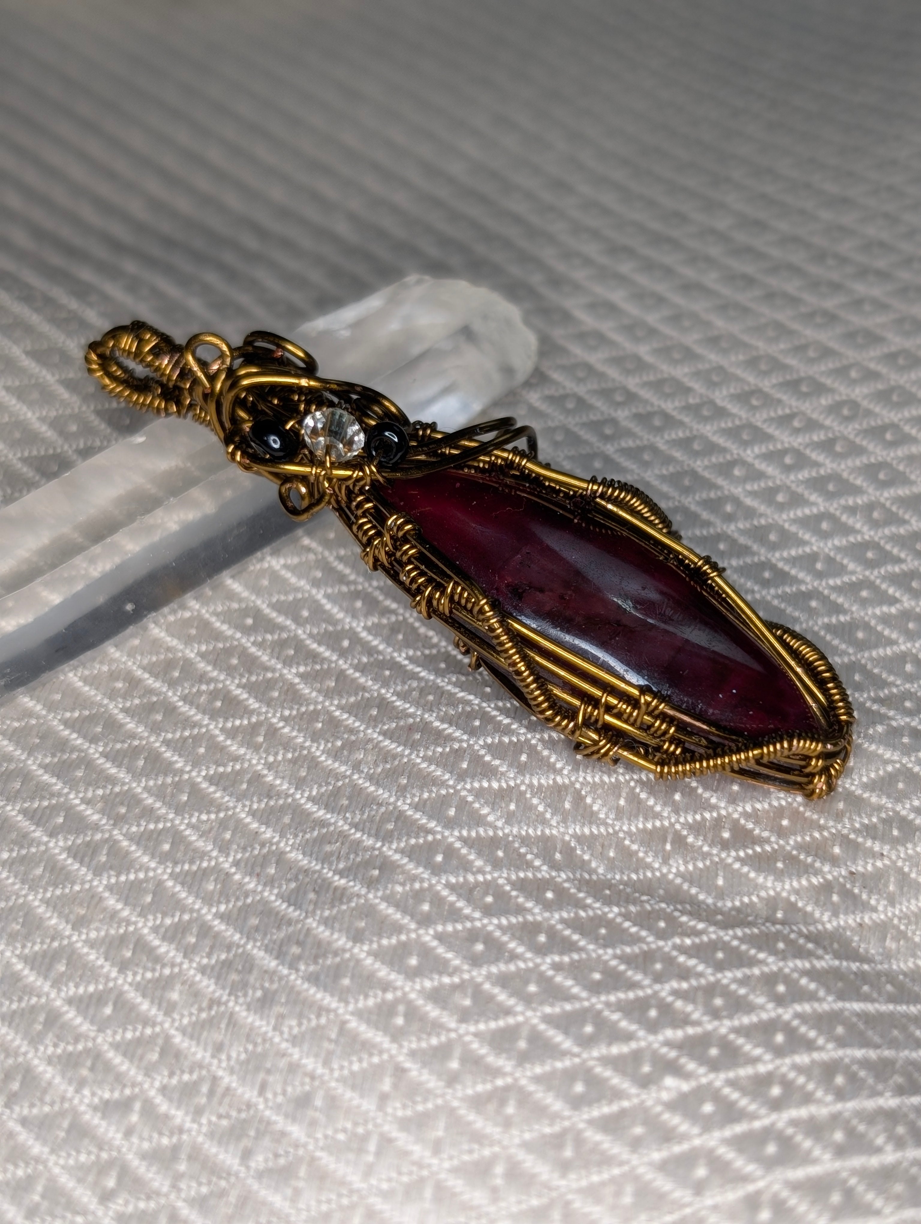 Red labradorite pendant