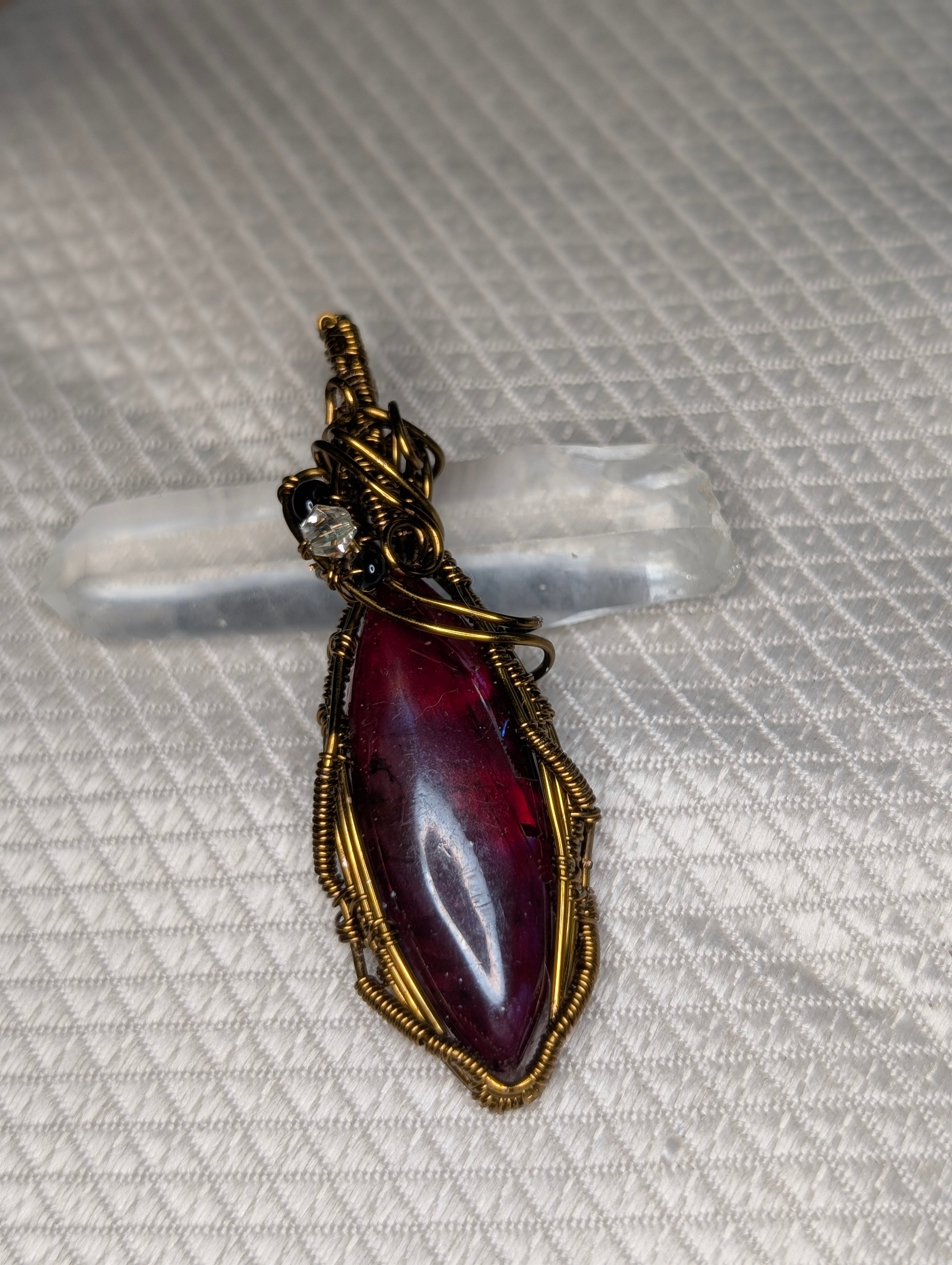 Red labradorite pendant